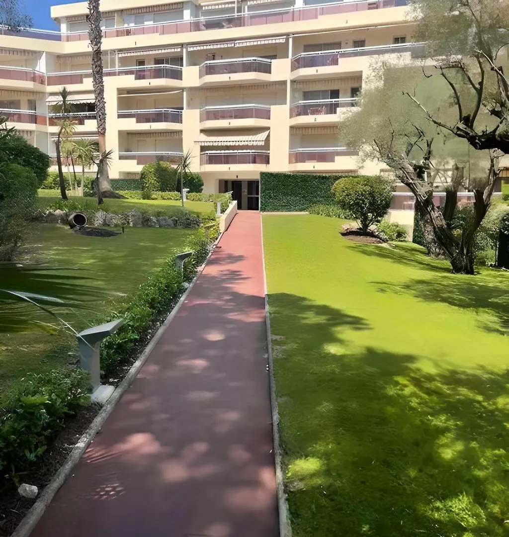 Elegant Appartement 2Pieces Piscinevue Mer Parking Vallauris Apartment